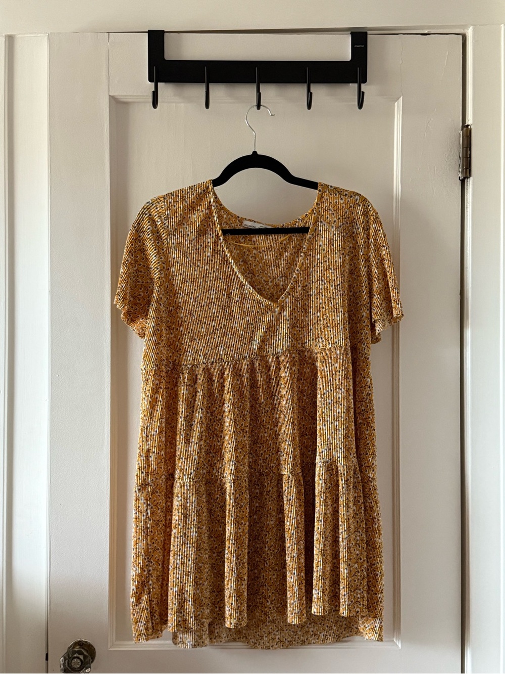 Source Unknown Mustard Floral V-Neck Tiered Midi Dress
